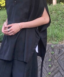 NOT CONVENTIONAL | トップス