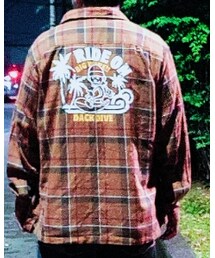 DACK DIVE BILLY | ã·ã£ã/ãã©ãŠã¹