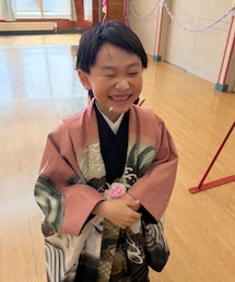 思い出の教室 | テープを拾って顔につけてました（何故）。(その他)