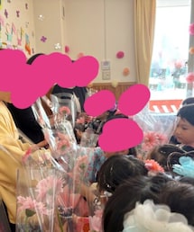 先生達に殺到する子供達。 | その他