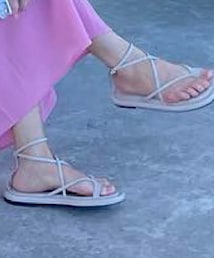 CHARLES & KEITH | サンダル