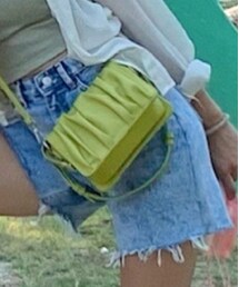 CHARLES & KEITH | ショルダーバッグ