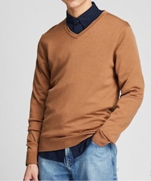 UNIQLO | エクストラファインメリノVネックセーター(長袖)(ニット/セーター)