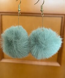 SHEIN | ポンポンドロップピアス(ピアス（両耳用）)