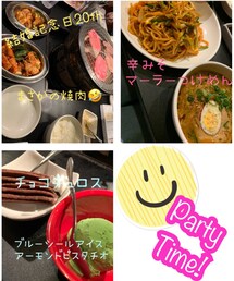 うさこのスウィーツ同盟会 | 結婚記念日20thは、期せずして焼肉に。どうせ当日、予約なんて無理よ…と思ってたら、予約取れて🤣食べ放題コースだったのですが、辛いものフェアやってて🌶メニューの中でいちばん辛いとあった「辛味噌麻辣つけ麺」を注文。そして、たいして辛くない🤣スイーツもたくさんあって。ブルーシールアイスも食べ放題‪🍨お肉は早々にごちそうさまして、アイス三昧でした😋(その他)