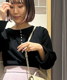 Te chichi | トップス