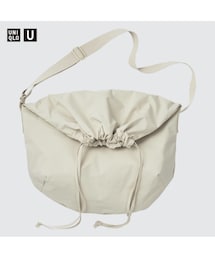 UNIQLO | ドローストリングショルダーバッグ 30 Natural ¥2990(ショルダーバッグ)