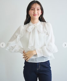 LILLIAN CARAT | ボウタイリボンフリルスリーブブラウス　オフ　¥9790(シャツ/ブラウス)