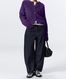 GU | バレルレッグジーンズ(丈短め) 69NAVY ¥2990(デニムパンツ)