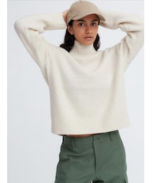 UNIQLO | スフレヤーンハイネックセーター（長袖）Мサイズ(ニット/セーター)