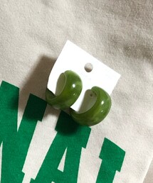 3coins | グリーンのピアス🔋(ピアス（両耳用）)