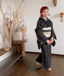 お着物 | レース生地の着物。裏地ベージュ。(着物)