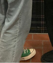 present | スニーカー