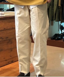 HEUGN | チノパンツ