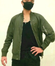NU V | トップス