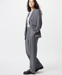 UNIQLO | タックワイドパンツ(スラックス)