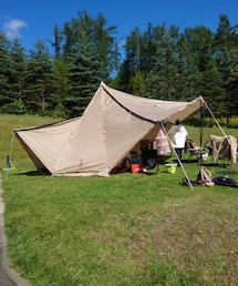 D.O.D | ヤドカリテント🐚⛺️後ろ姿の人は私です🙋‍♀️(アウトドアグッズ)