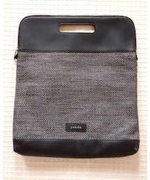 YUHAKU | YUHAKU  [YLM-071]  COLOR:GRAY×BLOCK(クラッチバッグ)