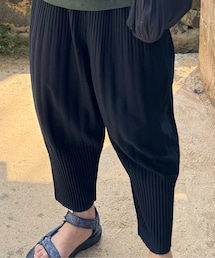 ISSEY MIYAKE | チノパンツ