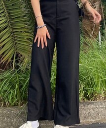 NUV | スラックス