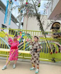 園の七夕まつり🎋 | 仲良しの女の子と👧🏻👦🏻👟が偶然リンク😆🔗甚平には合わないけど🙈 👟はレンレンが自分で選んだ😆(その他)