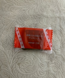 スウィーツ同盟会🍵🍫 | 職場でもらった💝ROYCE'の黒糖と宇治抹茶のチョコレート バカだからポケット入れて少し溶けてた😅味は間違いない美味しさ😋(その他)
