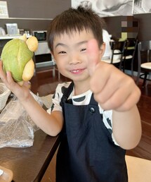 真っ先に🐢の顔食べてこの顔👦🏻 | 顔食べられちゃった🐢 美味しくてご満悦のレンレン👍(その他)
