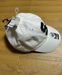 '47 | 先月BOOK・OFFにて新品値札付き 1,600円。Sロゴ、白緑のバイカラーキャップ🧢探していたので迷わず購入💝(キャップ)