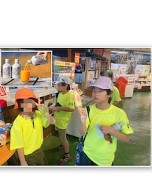 うさこのスウィーツ同盟会🍊 | 静岡の竜ヶ岩洞の売店でお小遣い500円で皆お買い物🥰 👧🏻は三ヶ日みかん🍊ジュースとわらびみかんアイスを 20円残して上手くお買い物👏 美味しかった様😋(その他)