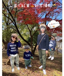 公園で紅葉🍁バックに記念撮影📸 | 先日遊んだ公園横の紅葉🍁👦🏻のラムネ合成🙇♀️💦(その他)