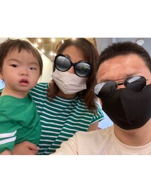 姉🤸‍♂️中の👶👩🏾👨📸 | パパはパンツがカーキ この日は皆💚な気分🎶(その他)