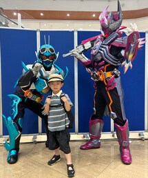 ガッチャードと記念撮影📸 | かっこよかった🤩ハイタッチもしたよ👋(ラッピングキット)