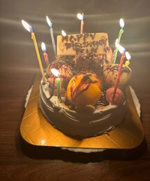 31アイスケーキ🍨🎂 | チョコペンの先切りすぎてチョコドバっとでて上手く書けず失敗😂あっという間に皆で完食😋(その他)