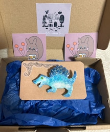 さりちゃん作スピノサウルス💙 | オーダー品💝帆のビーズやグラデーションカラーが可愛い💙👦🏻お気に入り💝(ブローチ/コサージュ)