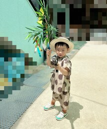笹の葉と🔫とボク👦🏻 | 光るサウンドガン🔫500円もお祭りで買いました😆お友達と撃ち合い🔫走り回ってやんちゃな姿見られた😆 寝る前まで遊んでお気に入りに🤭(その他)