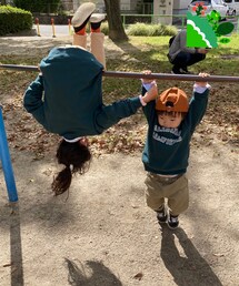 公園で遊ぶ👧🏻👦🏻 | 👧🏻公園で遊びまくり髪の毛ボサボサ🤣(その他)