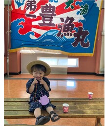 えびせんべいの里にて🧏‍♂️ | 猫裏返しで小窓に😆☕️カップの中身はミネラルウォーター🚰(その他)