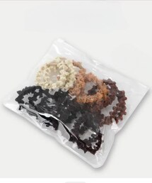 yutanママからの誕生日プレゼント🎁 | ゆうたんママじゅんちゃんから👩🏻誕プレ🎁の1つ。ヘアゴムのお店iijoのあざ美 リンリンと共用💝(ヘアゴム)