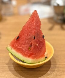 うさこのスウィーツ同盟会🍉 | 週末に旦那さん誕生日祝いでブロンコビリーへ𓌉𓇋 ‎🥩 デザートに🍉大好き😋👦🏽は3切れ食べてました😋(ラッピングキット)