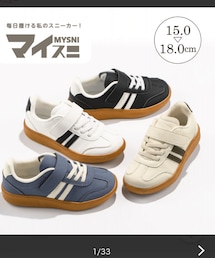 ヒラキ | 18cm ホワイト、ブラック858円‼️ 23.5cm ブラック 1,078円(スニーカー)