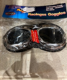 武器屋 | 2023年クリスマスイブに横浜中華街にて購入🥽(サングラス)