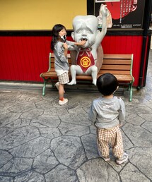 子泣き爺 | 富士急ハイランドゲゲゲの妖怪横丁にて👧🏻👦🏻(その他)