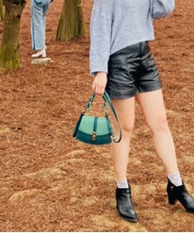 CHARLES & KEITH | ショルダーバッグ