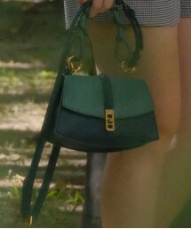 CHARLES & KEITH | ショルダーバッグ