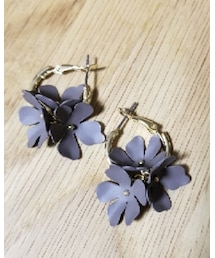 DAISO | ピアス（両耳用）