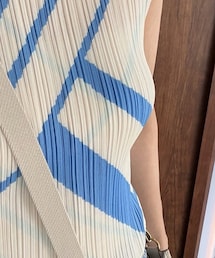 PLEATS PLEASE | タンクトップ