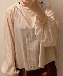 Isn't She? | トップス