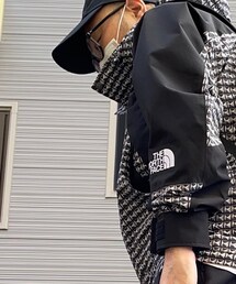 Supreme  | マウンテンパーカー