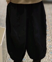 Amina | チノパンツ