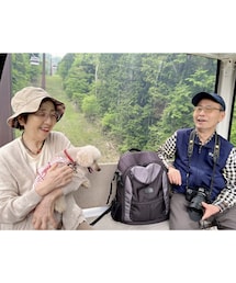 ゴンドラに乗って山頂へ⛰️ | チャコを孫のように可愛がる両親💗(アウトドアグッズ)